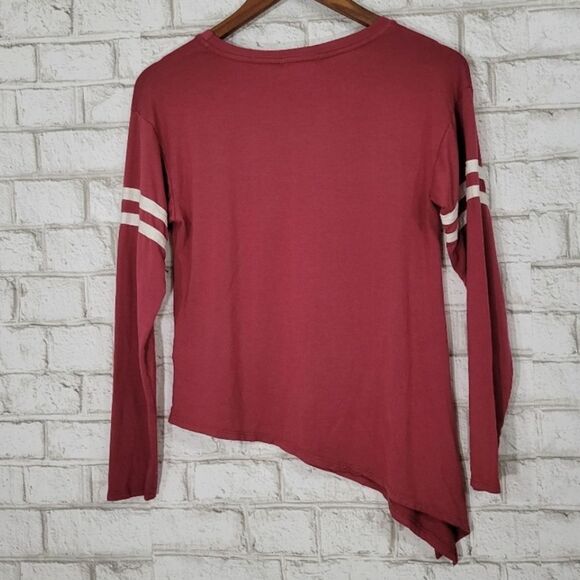 NWOT Make it Happen graphic long sleeve top - Picture 9 of 9